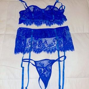 Blue lingerie set size Medium